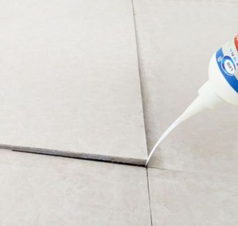 绵竹瓷砖空鼓维修公司分享卫生间瓷砖脱落的原因可能有以下几点